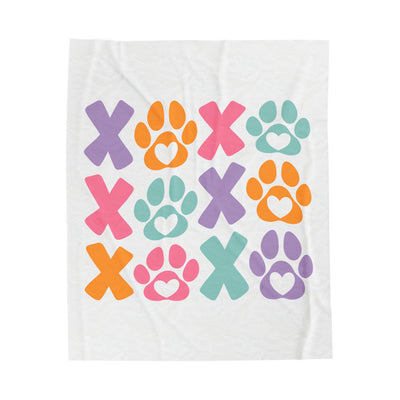 XOXO Velveteen Plush Blanket