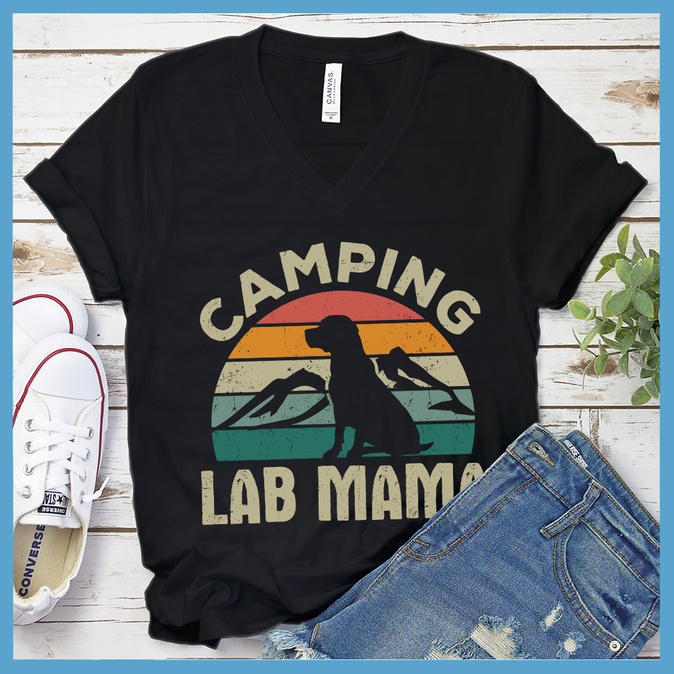 Camping Lab Mama Colored Print V-Neck