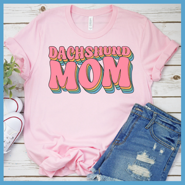 Dachshund Mom Typography T-Shirt