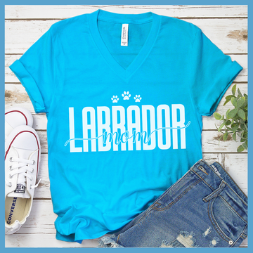 Labrador Mom Cursive V-Neck