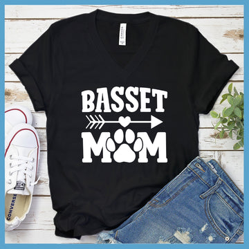 Basset Mom V-Neck