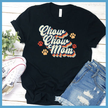 Retro Chow Chow Mom T-Shirt