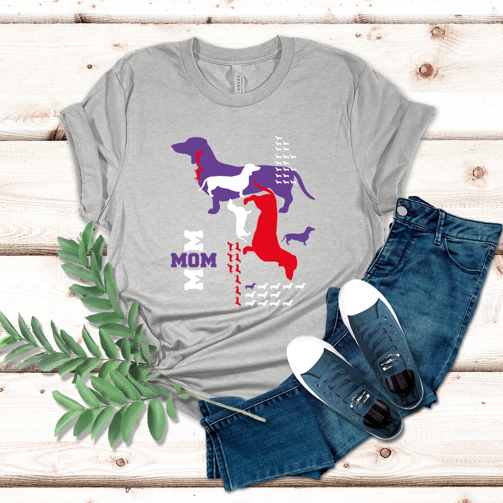 Dachshund Mom Colored Print T-Shirt